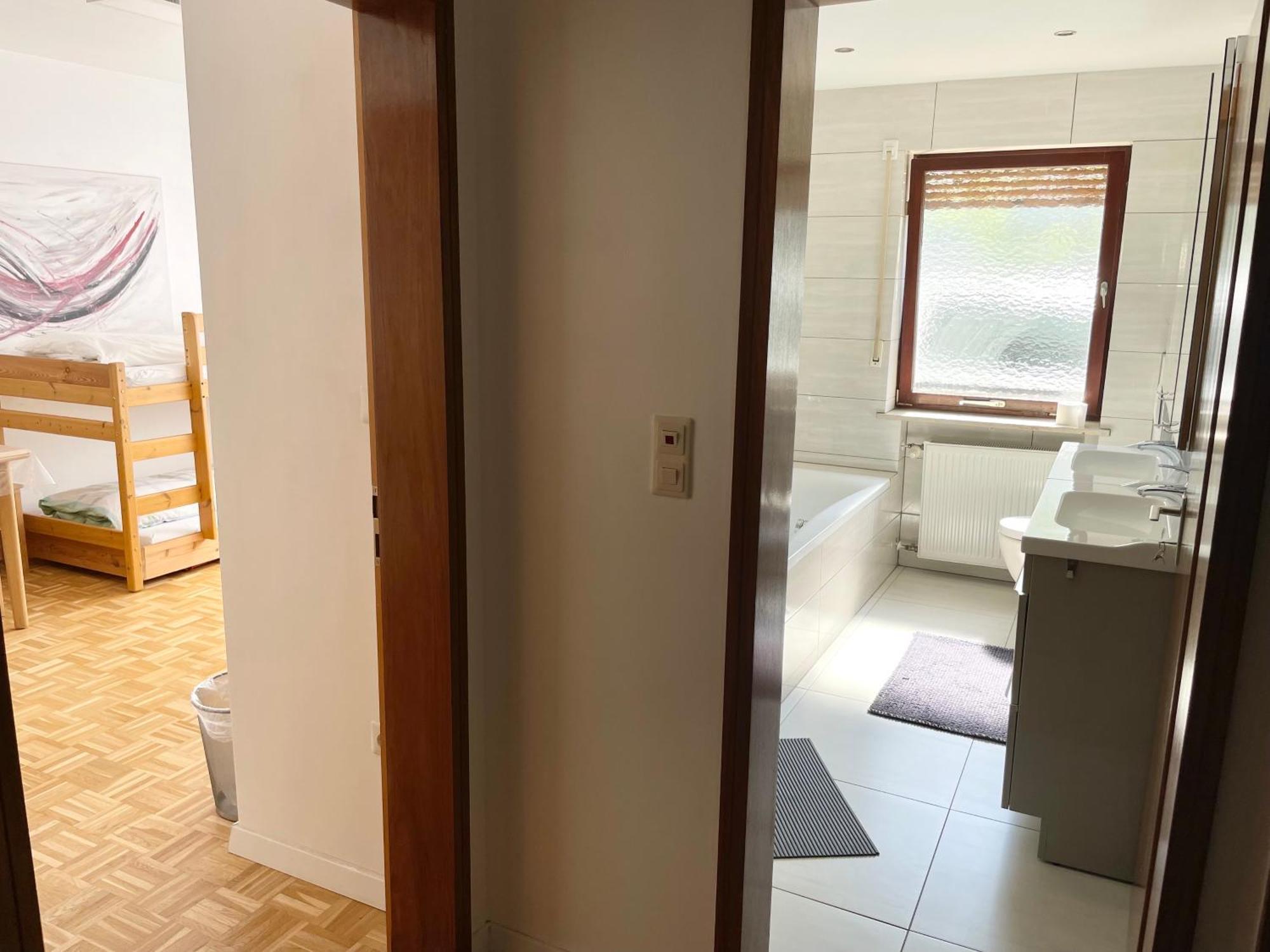 Familienzimmer Ноймаркт-ін-дер-Оберпфальц Екстер'єр фото